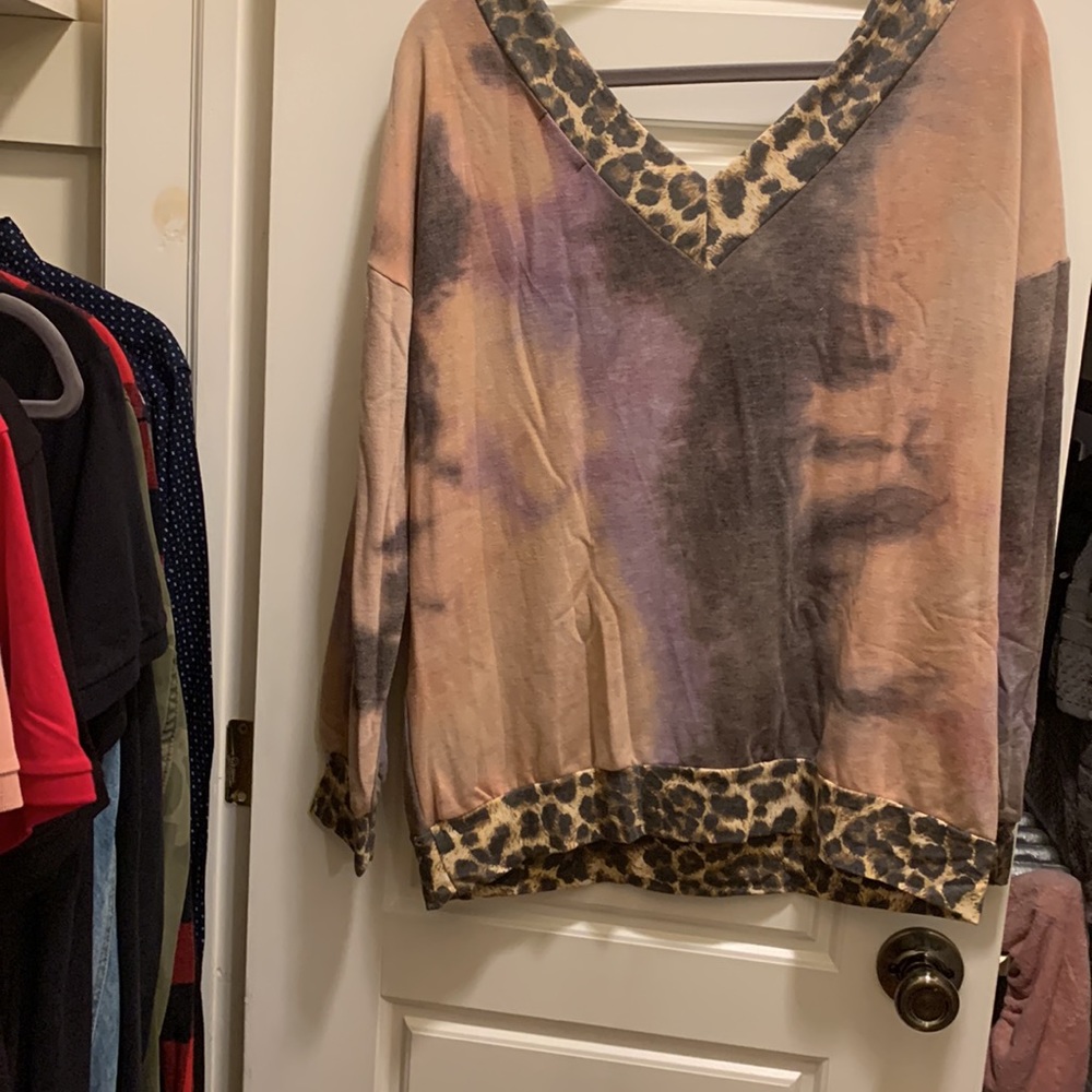 LAST 2️⃣ MAUVE LILAC TIE DYE ANIMAL PRINT KNIT TOP - Picture 7 of 7